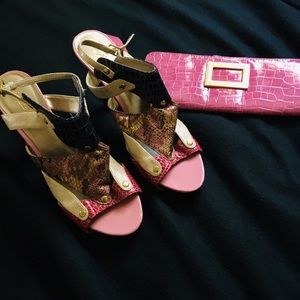 Pink sandals with clutch